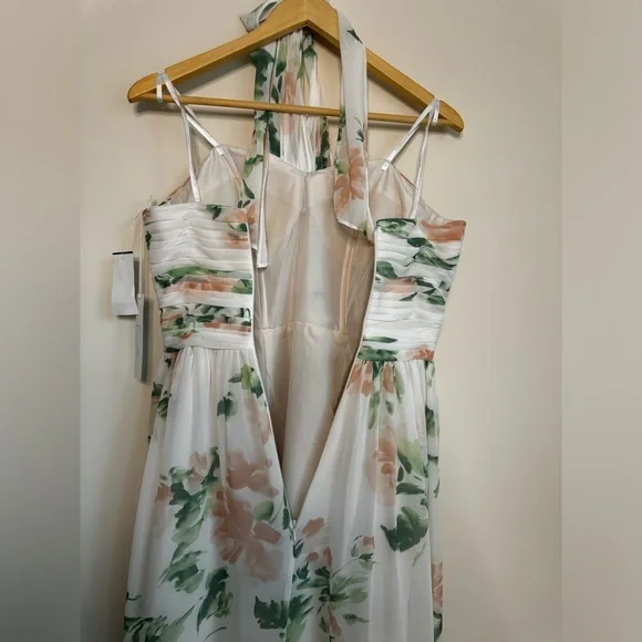 Floral tie neck halter dress - Picture 7 of 12